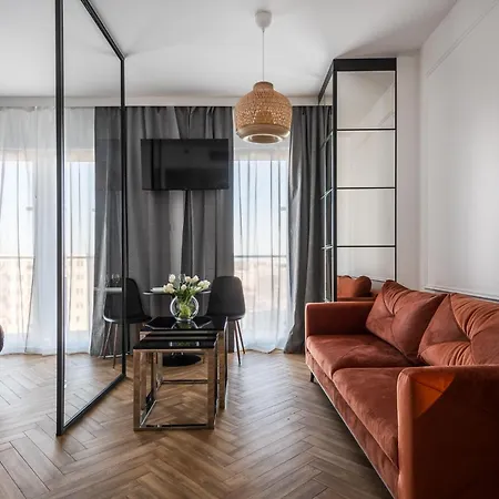 Kasprzaka 29 By Perfect Free Garage *