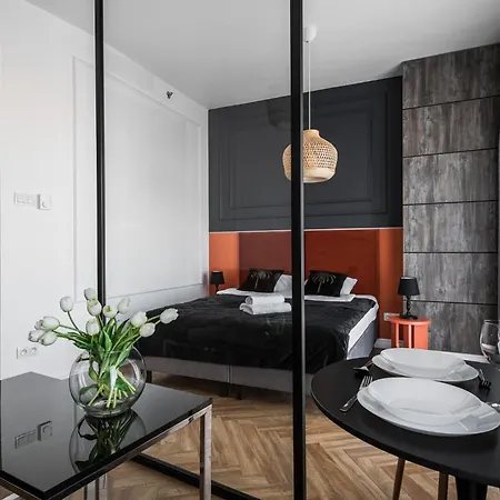 Kasprzaka 29 By Perfect Free Garage *